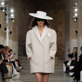  

Prohlédněte si kolekci Louis Vuitton Cruise 2025...
