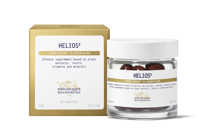  

Potravinový doplněk Helios3, který podporuje epidermis před, během a po vystavení slunci, Biologique Récherche, 30 kapslí za 1 920 Kč
