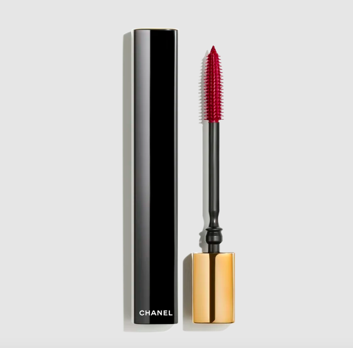  

Noir Allure, Chanel, 1220 Kč

