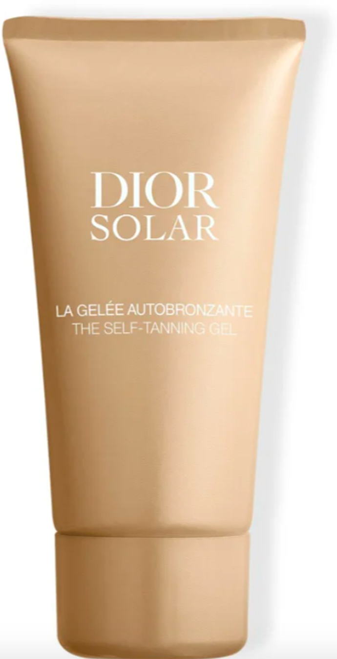  

Samoopalovací gel na obličej Dior Solar The Self-Tanning Gel, Dior, 1199 Kč
