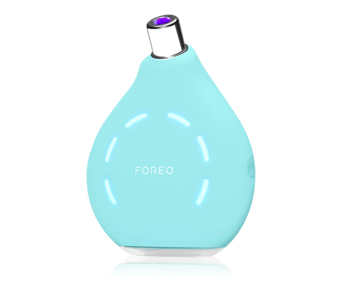  

Vakuový přístroj na odstranění černých teček s modrým LED světlem FOREO Kiwi, Foreo, 3399 Kč
