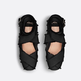  

Songe Ballet Flat, Christian Dior, 23 000 Kč
