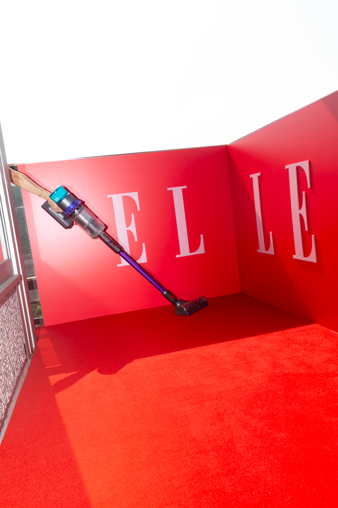 ELLE Beauty Lounge Red