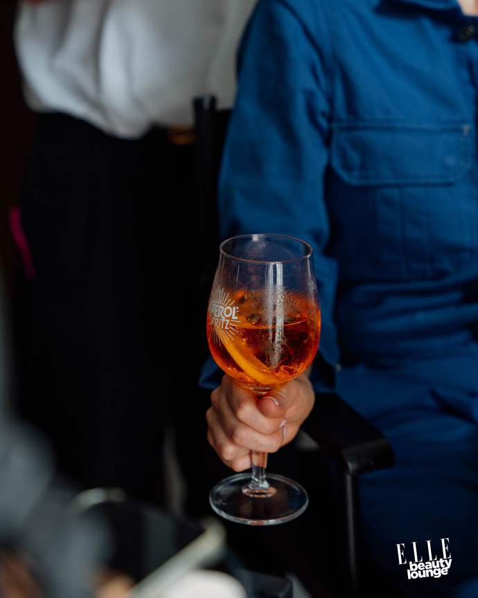 Drinky namíchané z Campari, Beluga a Fever Tree.
