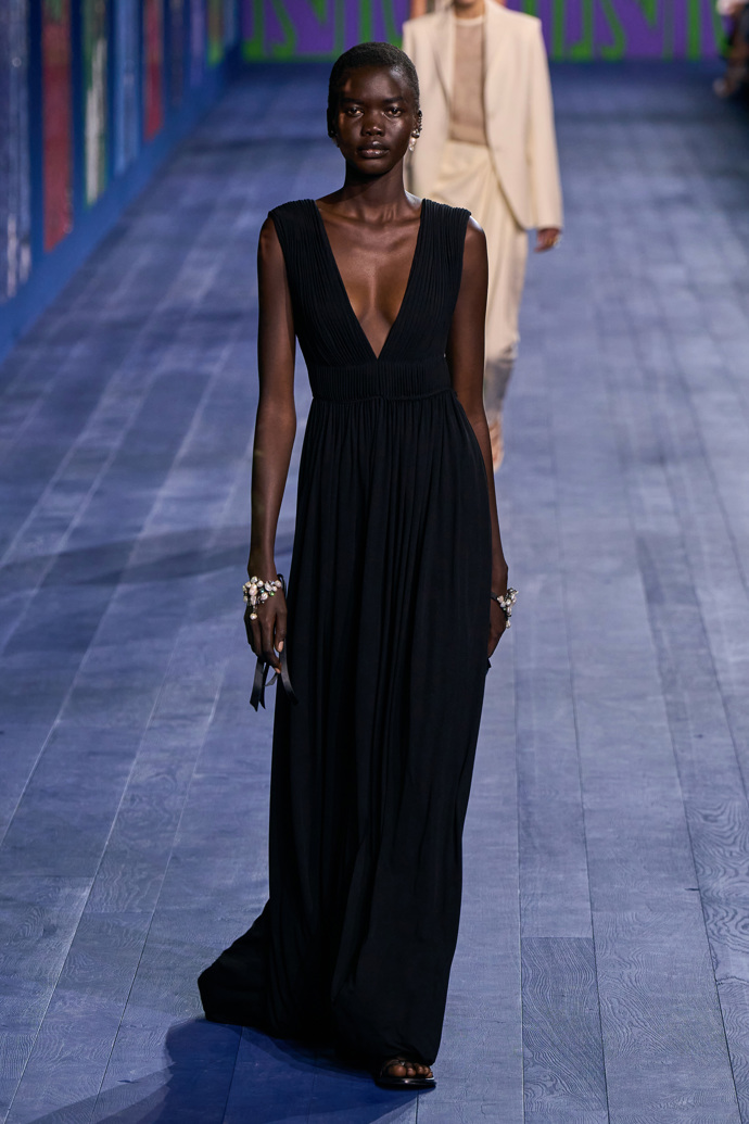  

Prohlédněte si kolekci Dior Haute Couture Autumn-Winter 2024-2025...
