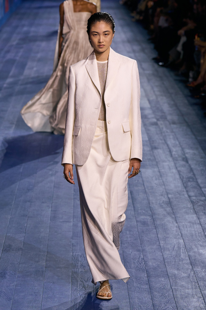  

Prohlédněte si kolekci Dior Haute Couture Autumn-Winter 2024-2025...
