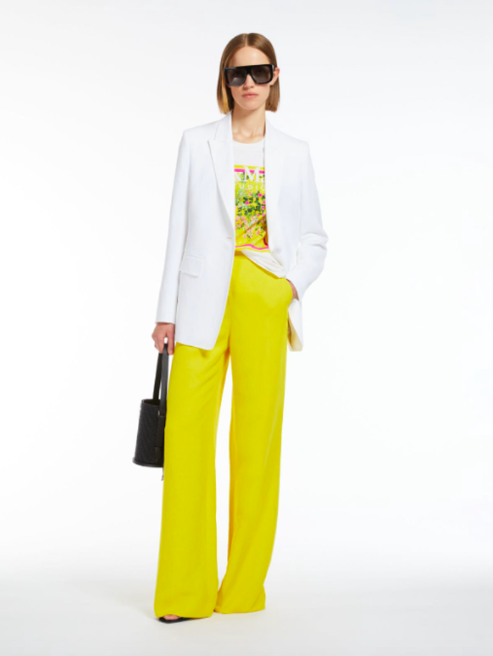  

Flowing viscose and linen trousers, Max Mara, 8000 Kč

