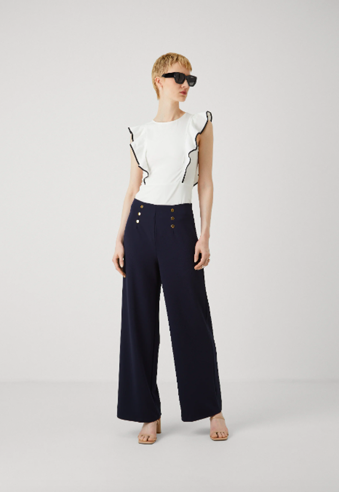  

Kalhoty Tall, Anna Field, 890 Kč, prodává Zalando.cz
