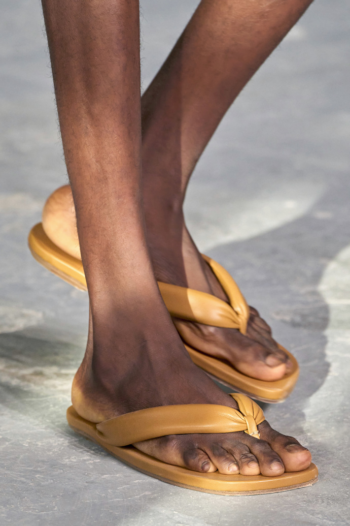 

Dries Van Noten
