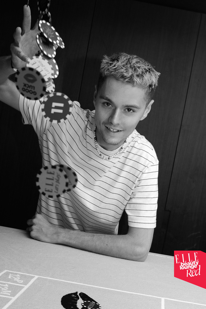 Jan Černý

Vlasy: Shu Uemura Art of Hair

