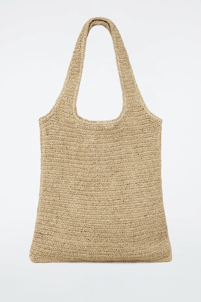  

Oversized Raffia Shopper, COS, 89 EUR
