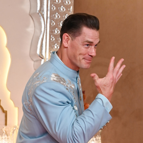  

Herec John Cena na svatbě Ananta Ambaniho a Radhiky Merchant
