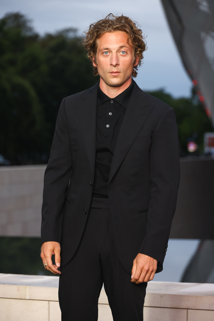  

Jeremy Allen White na pre-party s názvem Prelude to the Olympics
