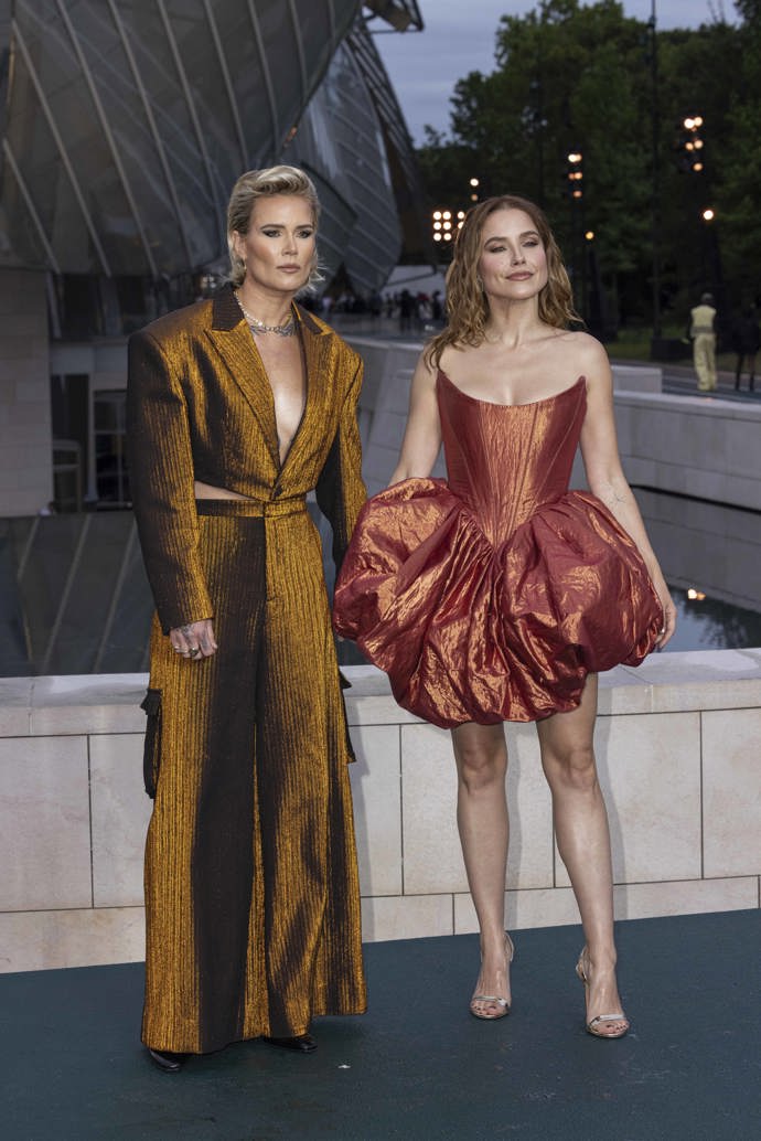  

Ashlyn Harris a Sophia Bush na pre-party s názvem The Prelude To The Olympics 
