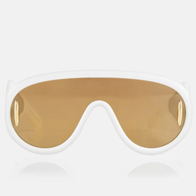Loewe Wave mask sunglasses, My Theresa, 12 374,- Kč
Loewe Wave mask sunglasses, My Theresa, 12 374,- Kč