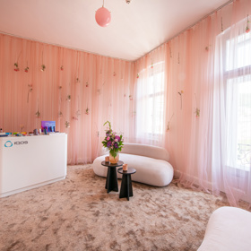 ELLE Beauty Lounge ELLE Beauty Lounge