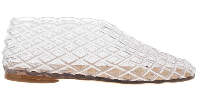  

Mara fishnet PVC ballet flats, The Row, 990 EUR, prodává Mytheresa
