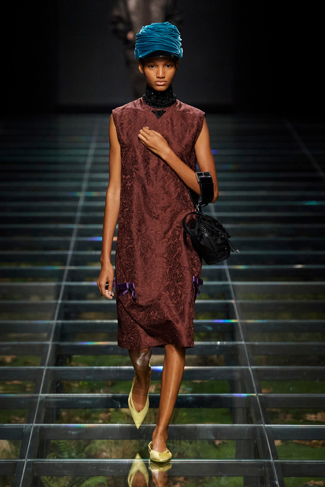 Brown Satin Prada
Brown Satin Prada