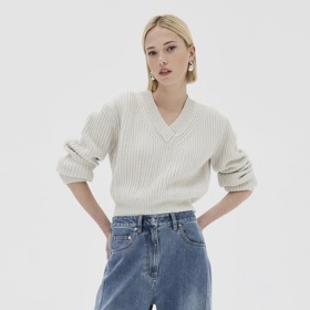  

Classic Wash Denim Sid Jeans, Tibi, 495 USD, prodává Shopbop
