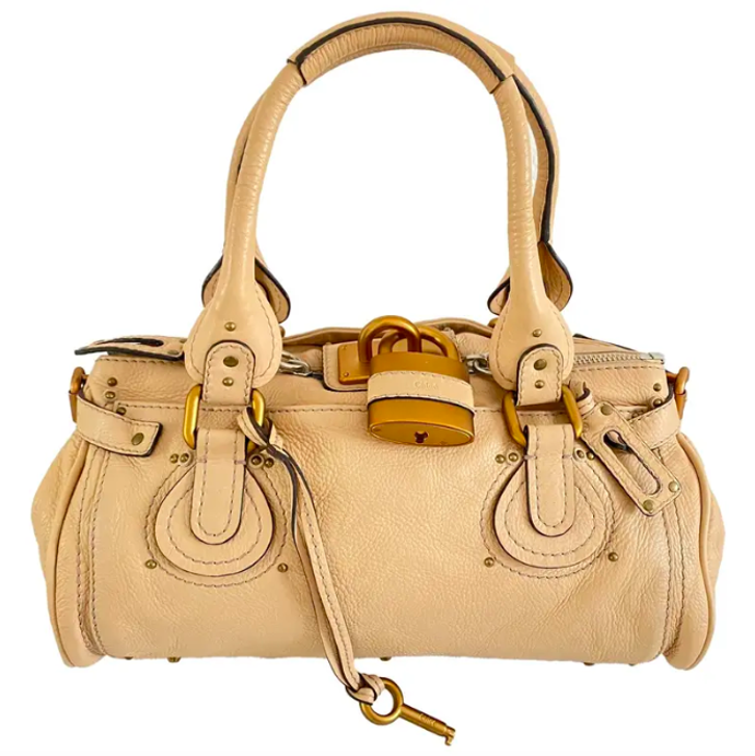  

Paddington Leather Heandbag, Chloé, 20 500 Kč, prodává Vestiaire Collective 
