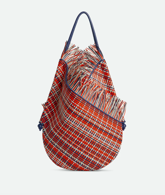  

Medium Solstice Bag, Bottega Veneta, 81 200 Kč
