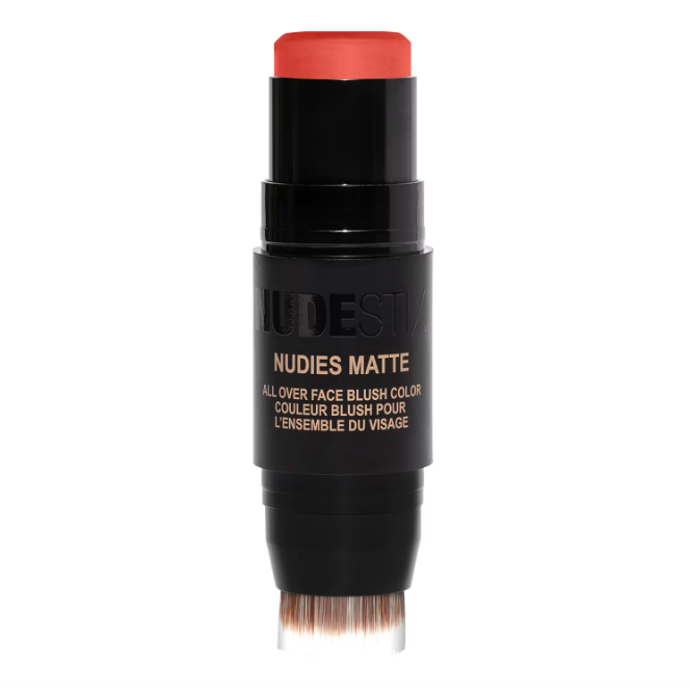  

Oboustranná víceúčelová tyčinka Nudies Matte Blush, Nudestix, 720 Kč, prodává Sephora
