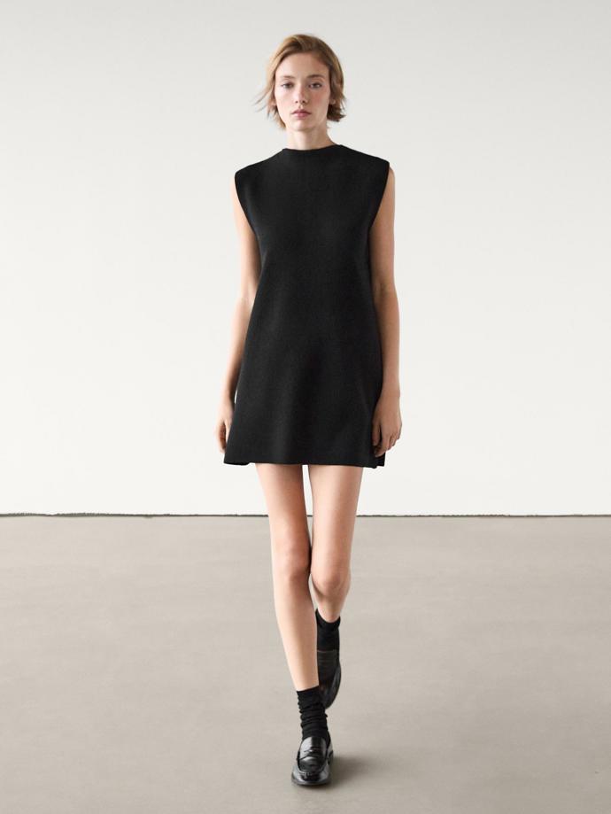 Midi šaty s detailem brože, Massimo Dutti, 3 299 Kč