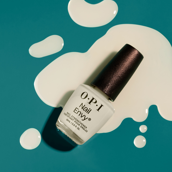 Vyživující laky z řady Nail Envy, OPI