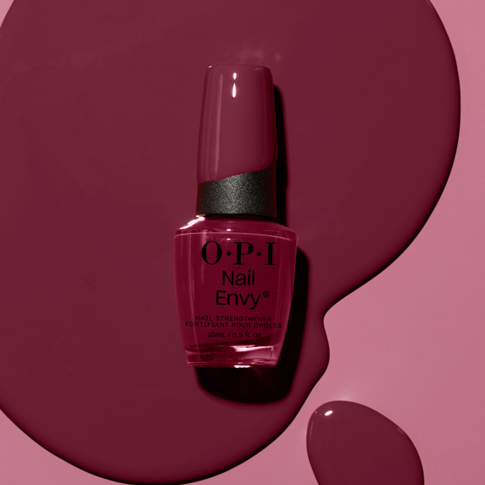 Vyživující laky z řady Nail Envy, OPI