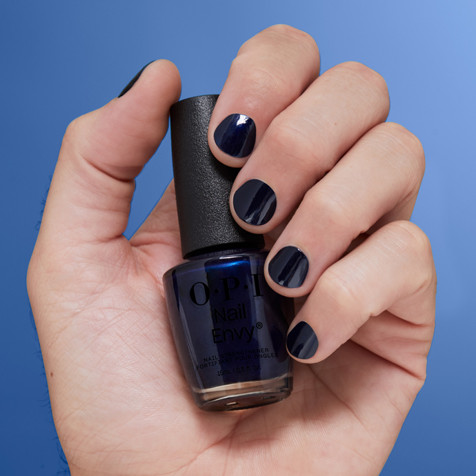 Vyživující laky z řady Nail Envy, OPI