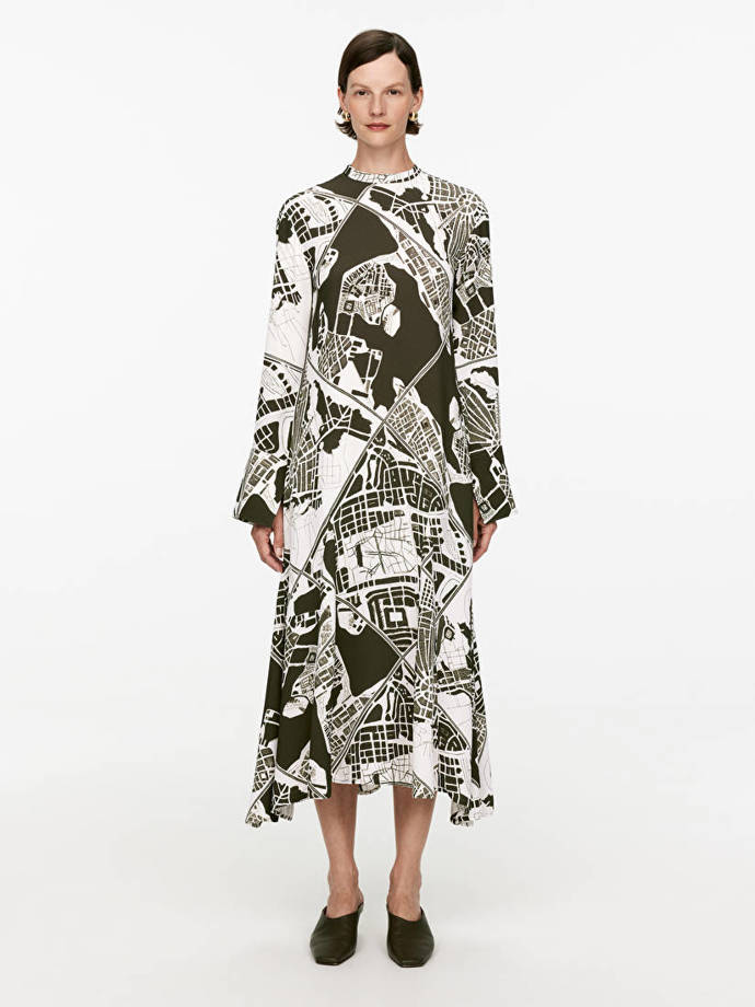 Arket, Maxi Print Dress, COS, € 139 