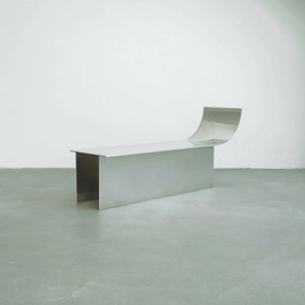 Chaiselongue, Undigested, 2 490 EUR Chaiselongue, Undigested, 2 490 EUR