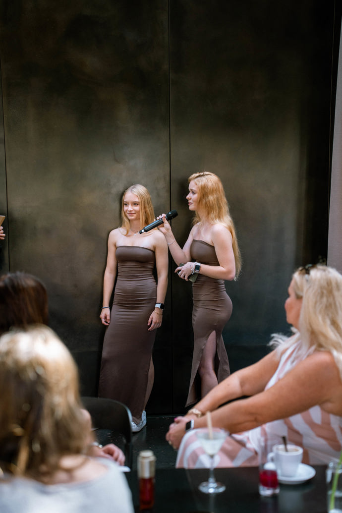  Takový byl ELLE Breakfast Club x Clarins...