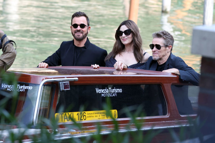 Justin Theroux, Monica Belluci a Willem Dafoe 