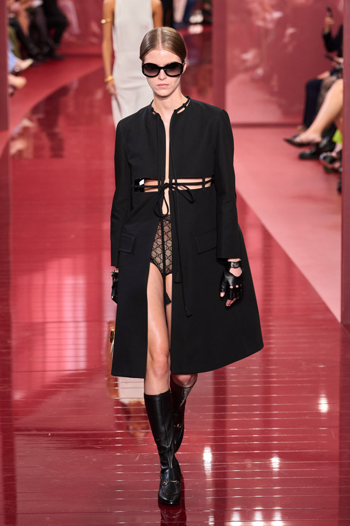  Prohlédněte si kolekci Gucci Spring Summer 2025...