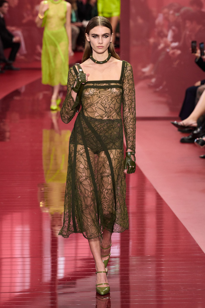  Prohlédněte si kolekci Gucci Spring Summer 2025...