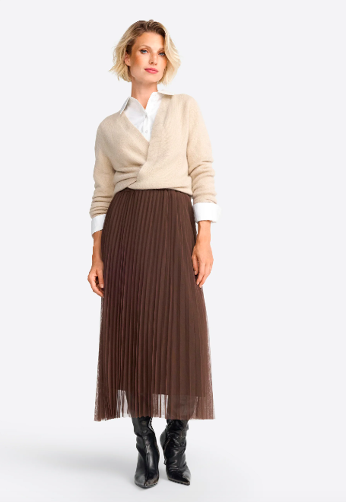  Áčková sukně, Rich & Royal, 3300 Kč, prodává Zalando.cz