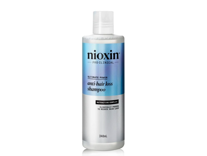  Šampon proti vypadávání vlasů s niacinamidem Nioxin Anti-Hair Loss Shampoo, Nioxin, 615 Kč 