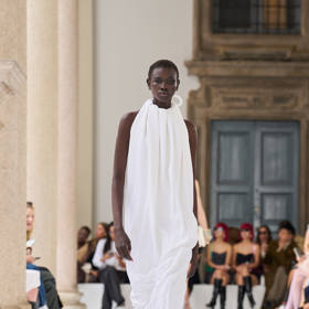 Prohlédněte si kolekci Sportmax Spring Summer 2025... Prohlédněte si kolekci Sportmax Spring Summer 2025...