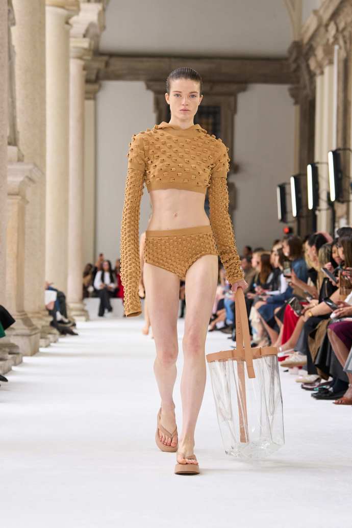  Prohlédněte si kolekci Sportmax Spring Summer 2025...