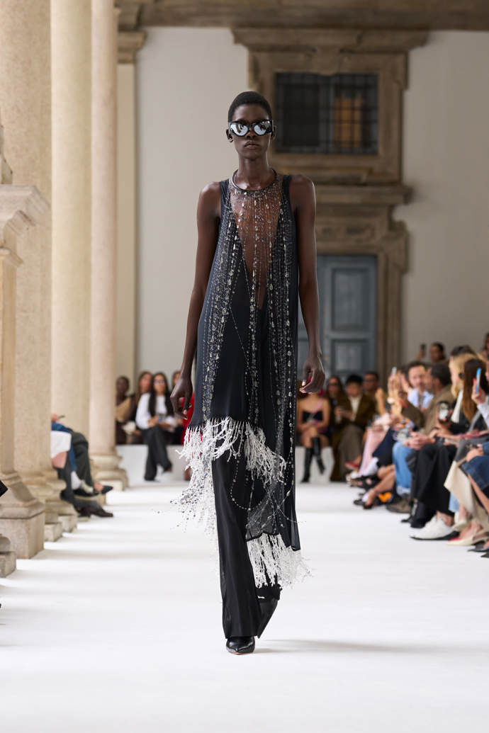  Prohlédněte si kolekci Sportmax Spring Summer 2025...