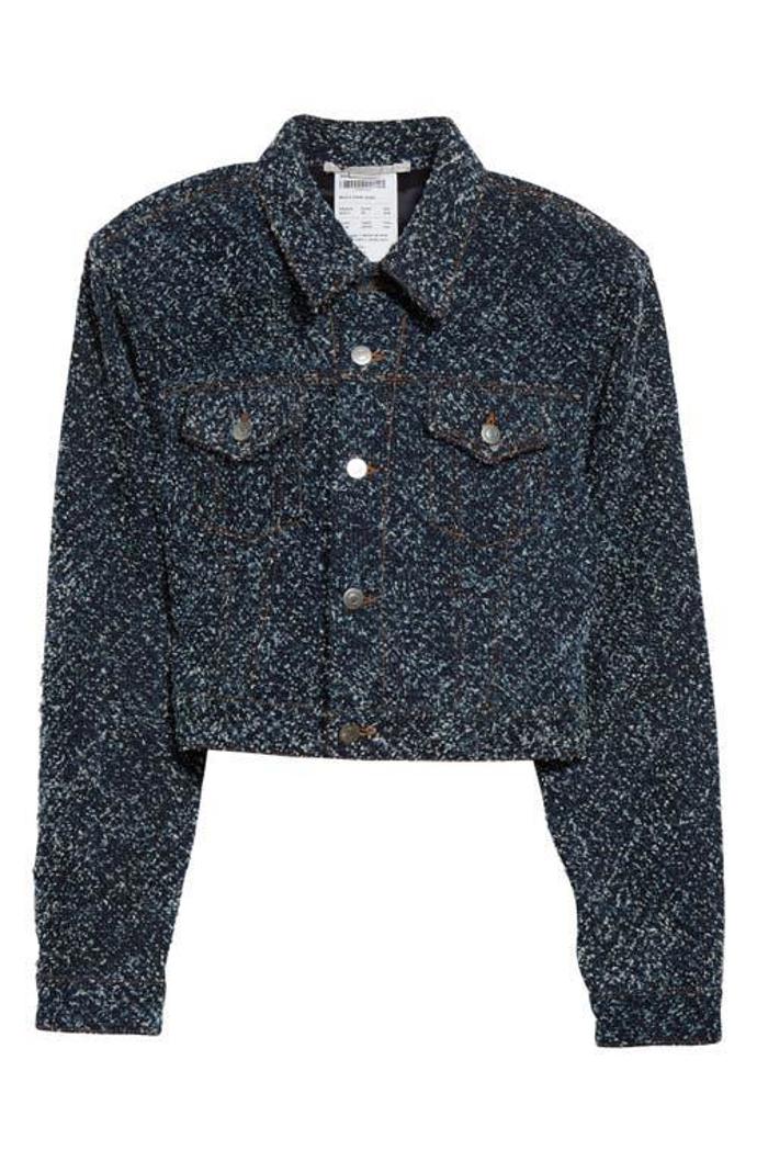 Bouclé bunda s džínovým efektem, Stella McCartney, prodává Nordstrom, 38 499 Kč