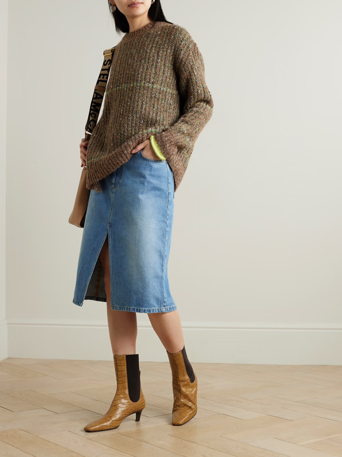 Midi sukně s řetězem, Stella McCartney, prodává Net-a-porter, 18 763 Kč,