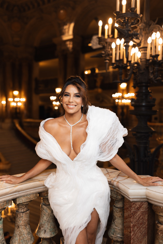  Eva Longoria na přehlídce L'Oréal Paris „Walk Your Worth“