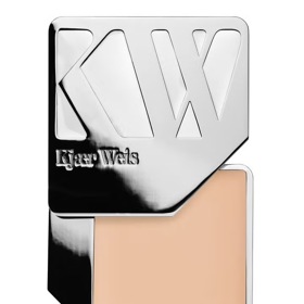Kjaer Weis Cream Foundation - Ikonický obal, 500 Kč, LíčírnaKjaer Weis Cream Foudation - Refill, 1 190 Kč, Líčírna Kjaer Weis Cream Foundation - Ikonický obal, 500 Kč, LíčírnaKjaer Weis Cream Foudation - Refill, 1 190 Kč, Líčírna