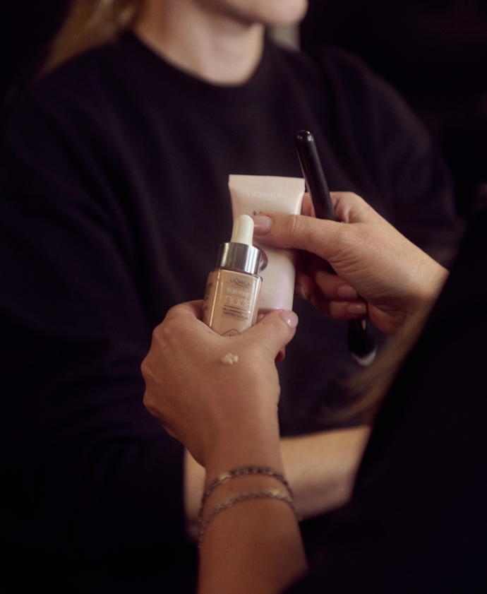 Aňa Geislerová jako ambasadorka spolupráce Radky Sirkové a L'Oréal Paris