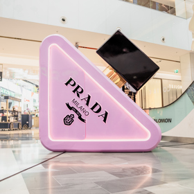 Prezentace vůně Prada Paradoxe Virtual Flower Prezentace vůně Prada Paradoxe Virtual Flower
