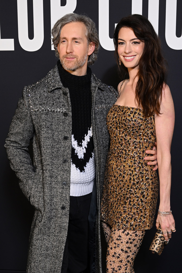  Anne Hathaway a Adam Shulman