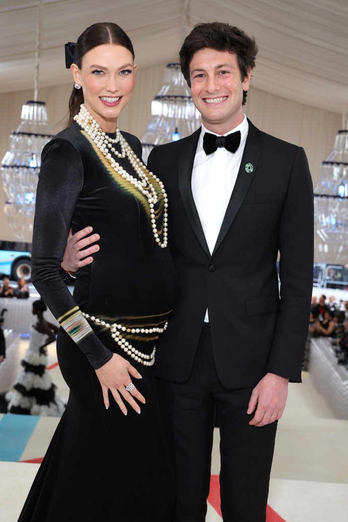  Karlie Kloss a Joshua Kushner