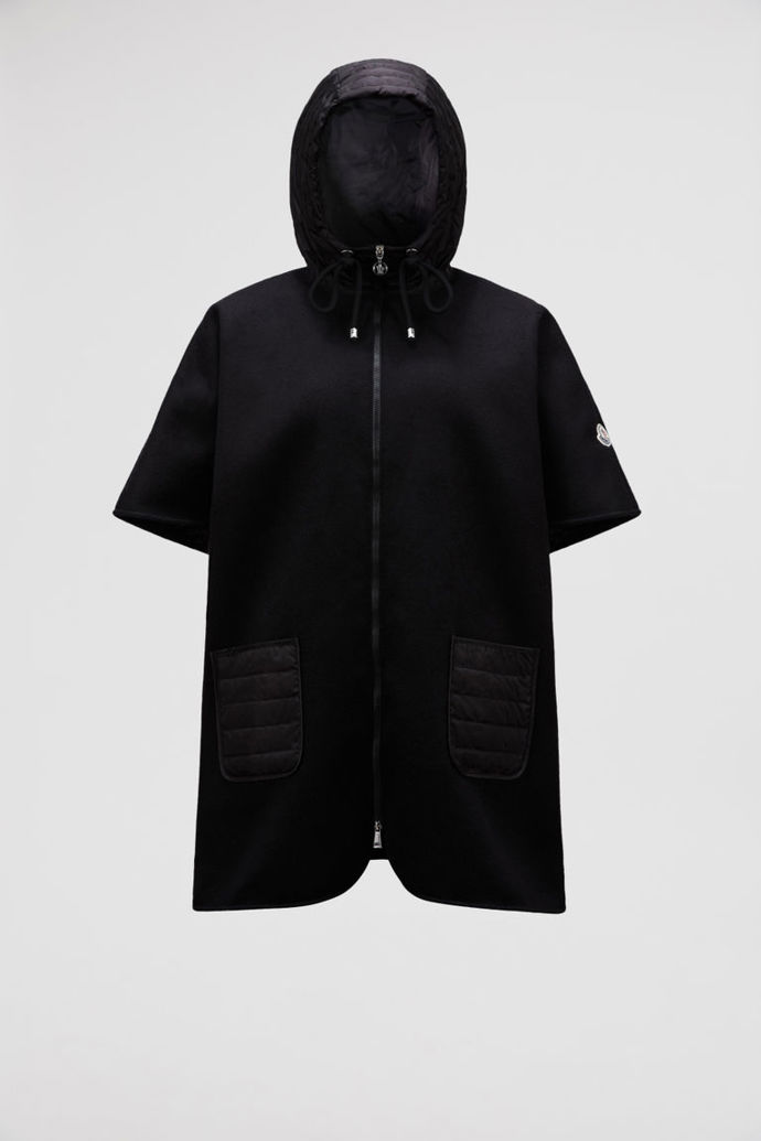Vlněná pelerína s kapucí, Moncler, 38 900 Kč